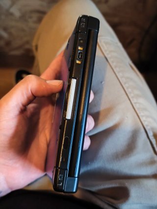 Nintendo 3DS XL + Caricatore e Stilo