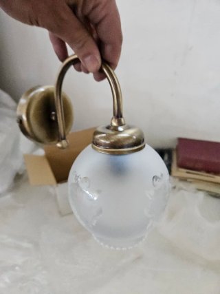 Lampada da parete bronzo e vetro
