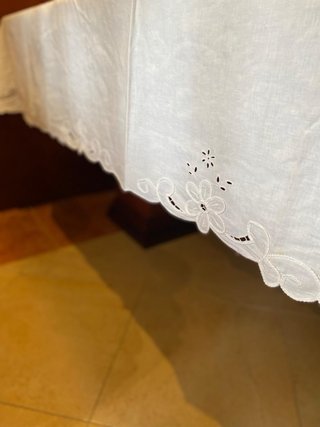 Mantelería elegante beige 1.60x2.20m