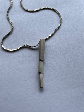 Collar de plata con colgante