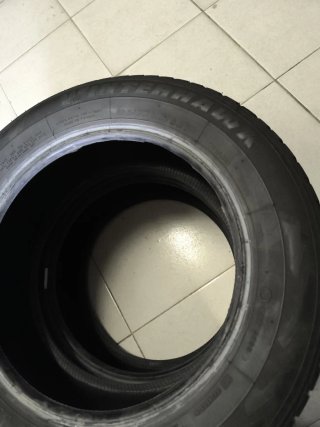 185/65R15 88T