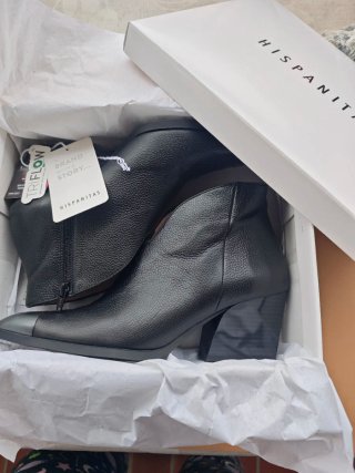 Botines negros tacón Hispanitas n.41