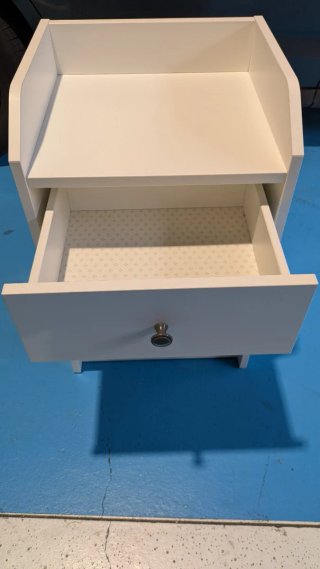 2 Mesitas de Noche Hauga Ikea Blancas