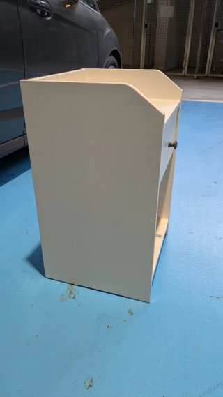 2 Mesitas de Noche Hauga Ikea Blancas