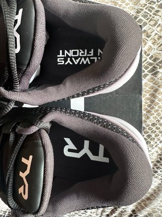 Zapatillas deportivas TYR Talla 36.5