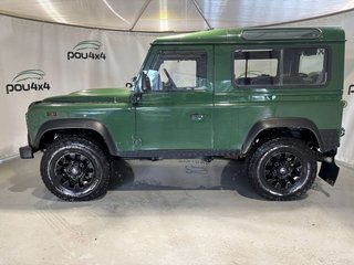 Land Rover Defender 90 TD4