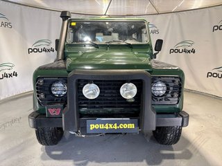 Land Rover Defender 90 TD4