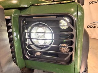 Land Rover Defender 90 TD4
