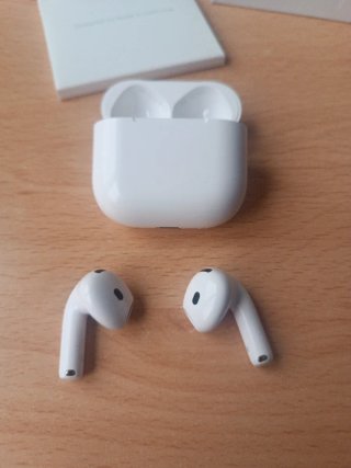 Airpods 4