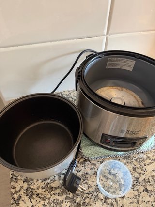 Arrocera y vaporera Russell Hobbs