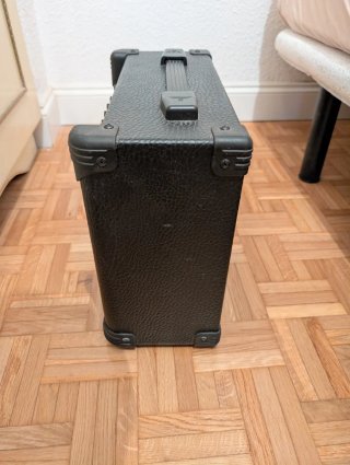 Behringer Ultrabass BT108 Amplificador Bajo
