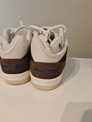 Zapatillas Adidas Badbo x Bad Bunny Talla 43