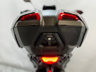 Yamaha Tracer 7 35kw AÑO 2025 Y TAN SÓLO 2.390 km