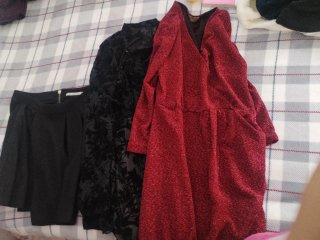 Conjunto Ropa Negro y Rojo