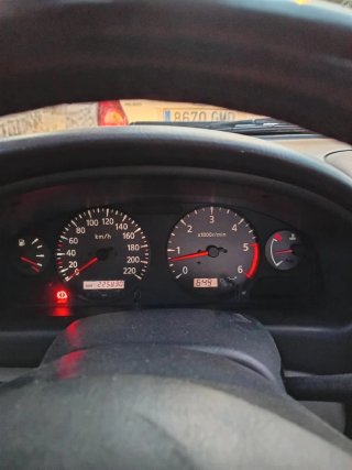 Nissan Primera 2000