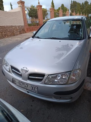 Nissan Primera 2000