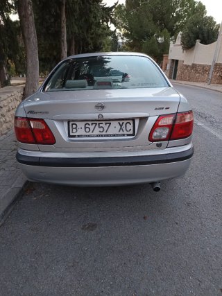 Nissan Primera 2000