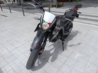 Aprilia SX 125 Supermotard 25600km . negociable!!
