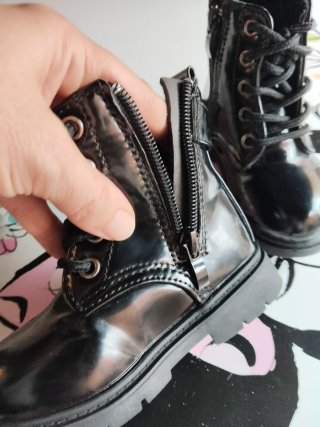 Botas polipiel negras talla 21