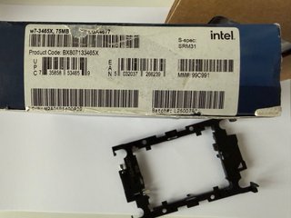 CPU Intel Xeon W7-3465X 28 Core 2.50 GHz BOX