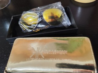 Óculos Sol Kardashian Kollection Dourado