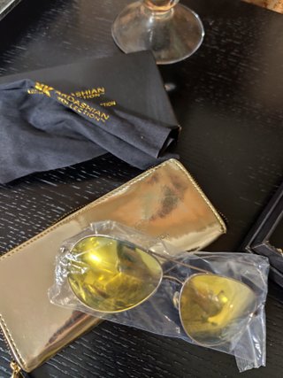 Óculos Sol Kardashian Kollection Dourado