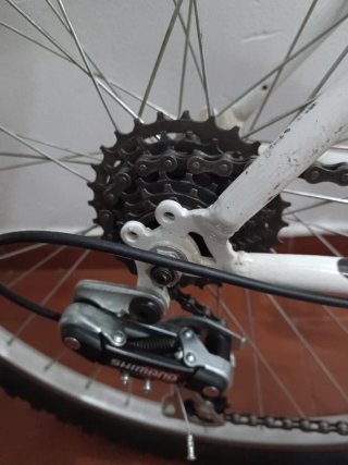Bicicleta 26 antigua pero en condiciones acectable