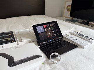 Opportunità: iPad Pro 13 M4 Nero Apple Store +Acc