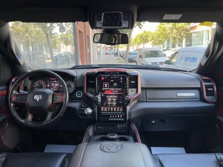 RAM 1500 Rebel Night 5.7L HEMI V8 401 cv