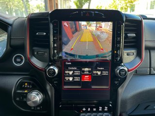 RAM 1500 Rebel Night 5.7L HEMI V8 401 cv