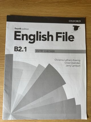 English File With Online Practice for Speakerts...