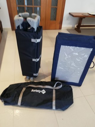 Cuna de viaje plegable con colchón y sábanas
