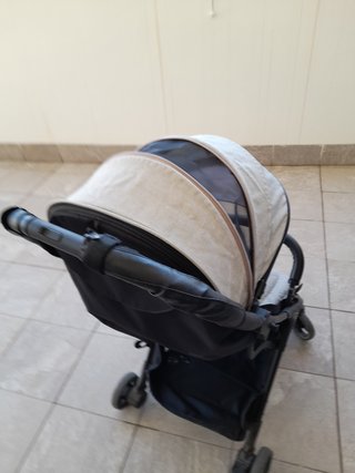 Silla de paseo Tutti Bambini Momi ligera
