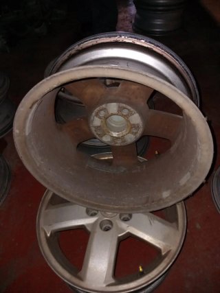 Juego Llantas Skoda I 2006