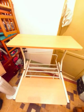Mesa de ordenador madera y metal