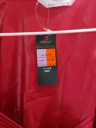 Camisón y bata rojo