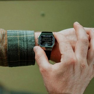 Reloj Casio Bluetooth Step Tracker
