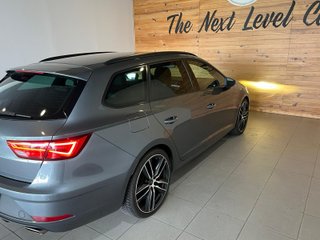 SEAT Leon ST Cupra 300 4Drive 2017