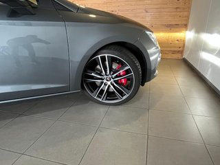 SEAT Leon ST Cupra 300 4Drive 2017