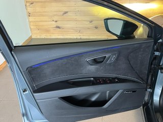 SEAT Leon ST Cupra 300 4Drive 2017