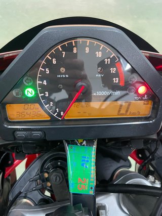 Honda CBR1000RR - Muy cuidada
