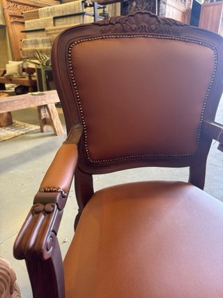 Poltrone Classiche in Pelle Cognac