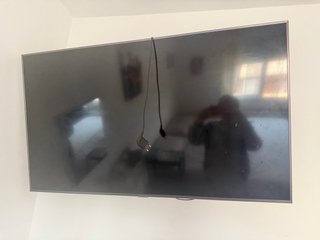 Televisión Samsung Smart TV Negra 55 pulgadas