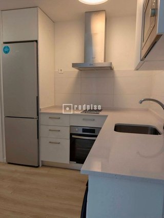 Estudio en alquiler en San Andrés en Madrid