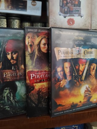 Pack 3 Películas Piratas del Caribe DVD