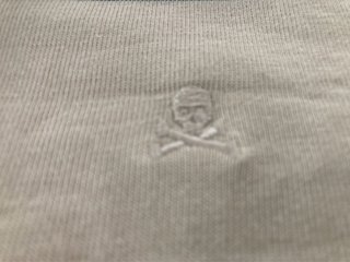 Polo caballero rayas verdes y beige.