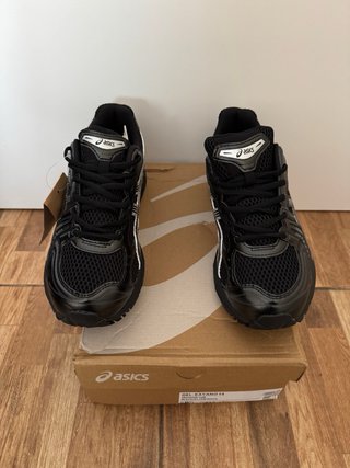 Zapatillas Asics Gel Kayano Talla43.5  NUEVAS