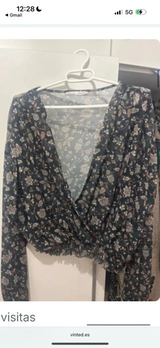 Blusa estampada floral manga larga