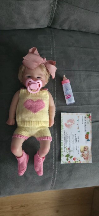 Muñeco bebé silicona platino 33cm con pelo