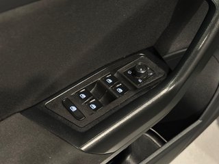 Volkswagen T-Roc Life 1.5TSi 150cv DSG7 2023